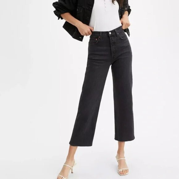 NWT Levi's Ribcage Ankle Straight Women's Jeans - Picture 1 of 4